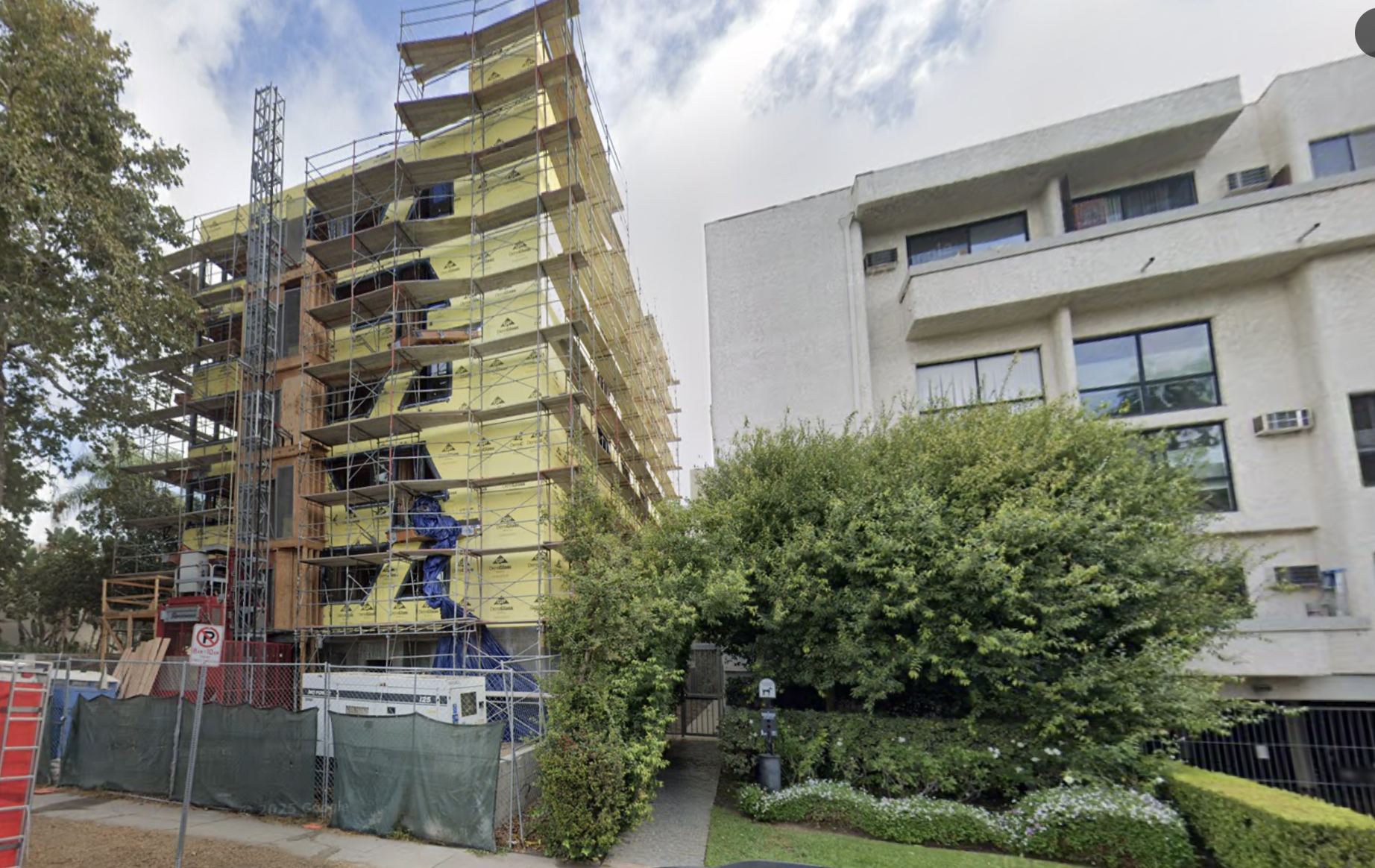 1402 South Veteran Avenue Site Construction 1