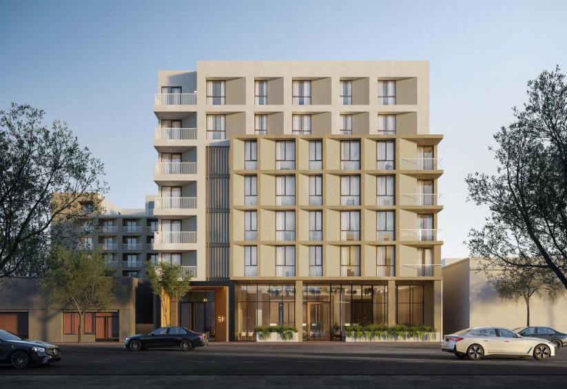 7811 Santa Monica Boulevard Facade