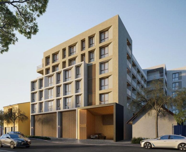 7811 Santa Monica Boulevard View