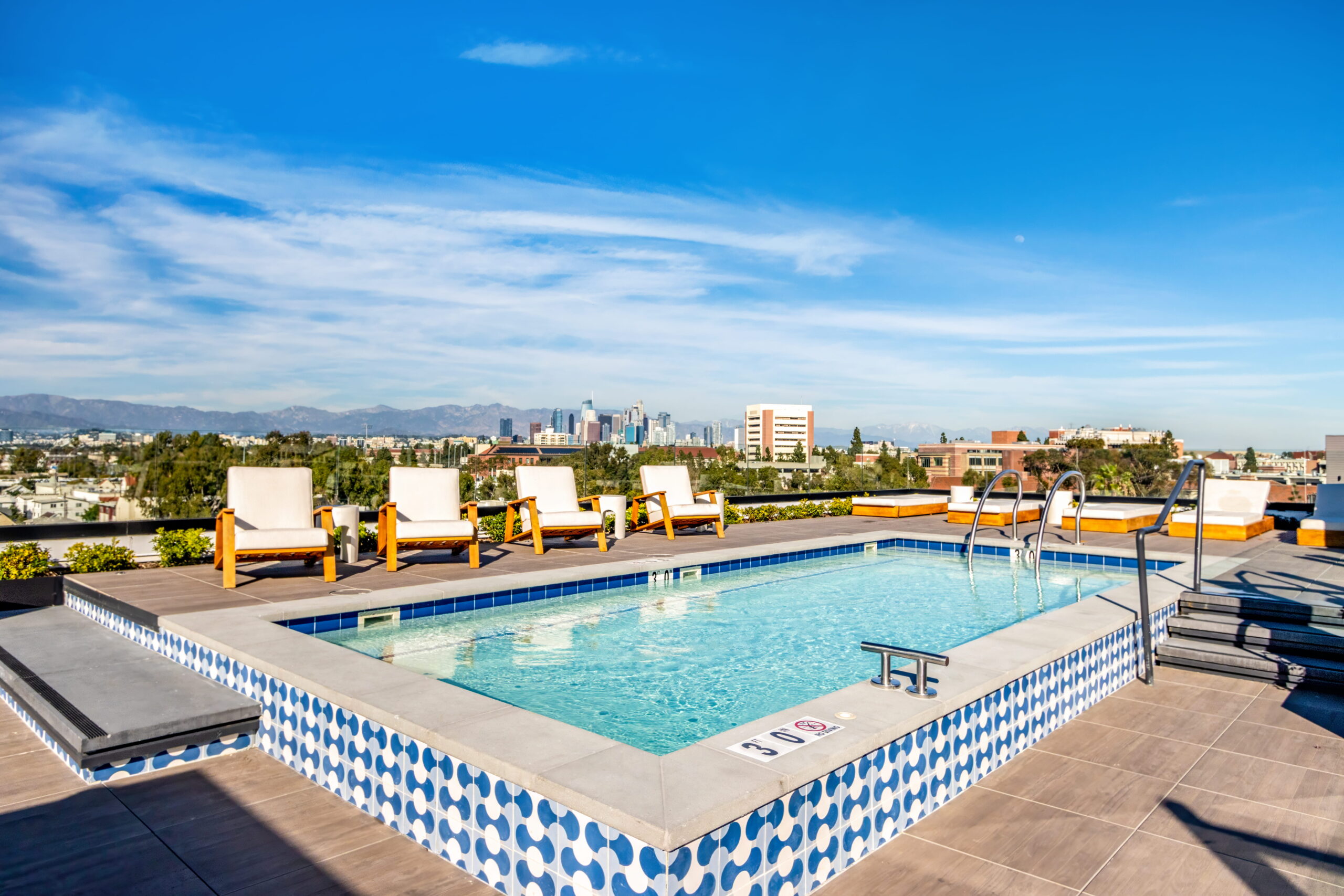 1069 West Exposition Boulevard Pool