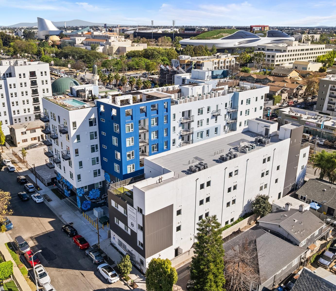  1069 West Exposition Boulevard View