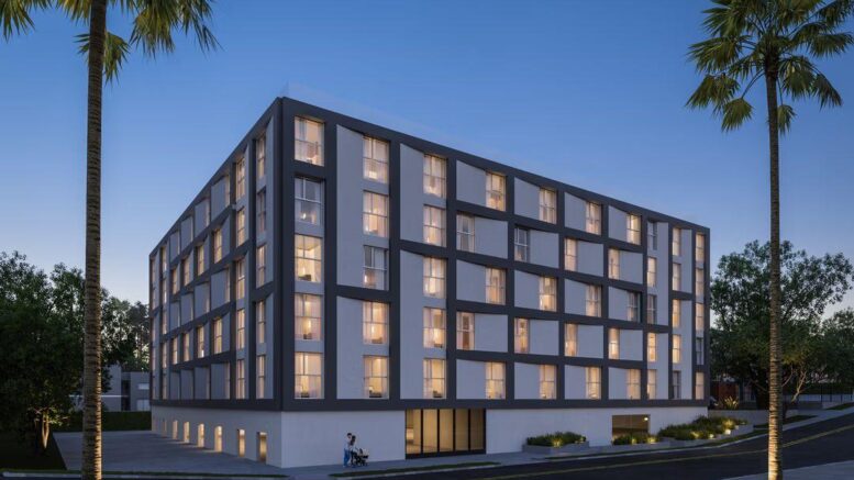 825 Hyperion Avenue View